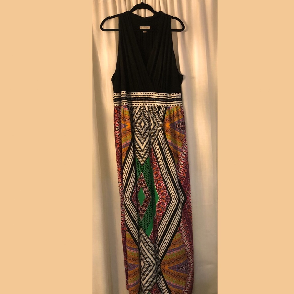 Maxi dress - lightweight patterned skirt,black top